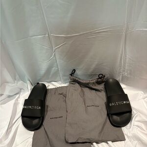 Balenciaga Metal Logo Rubber Pool Slides - Black